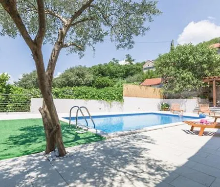Vila Neda * Imotski